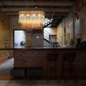 38Pc Boutique Hotel